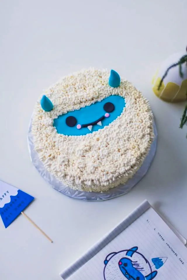 Yeti Cake